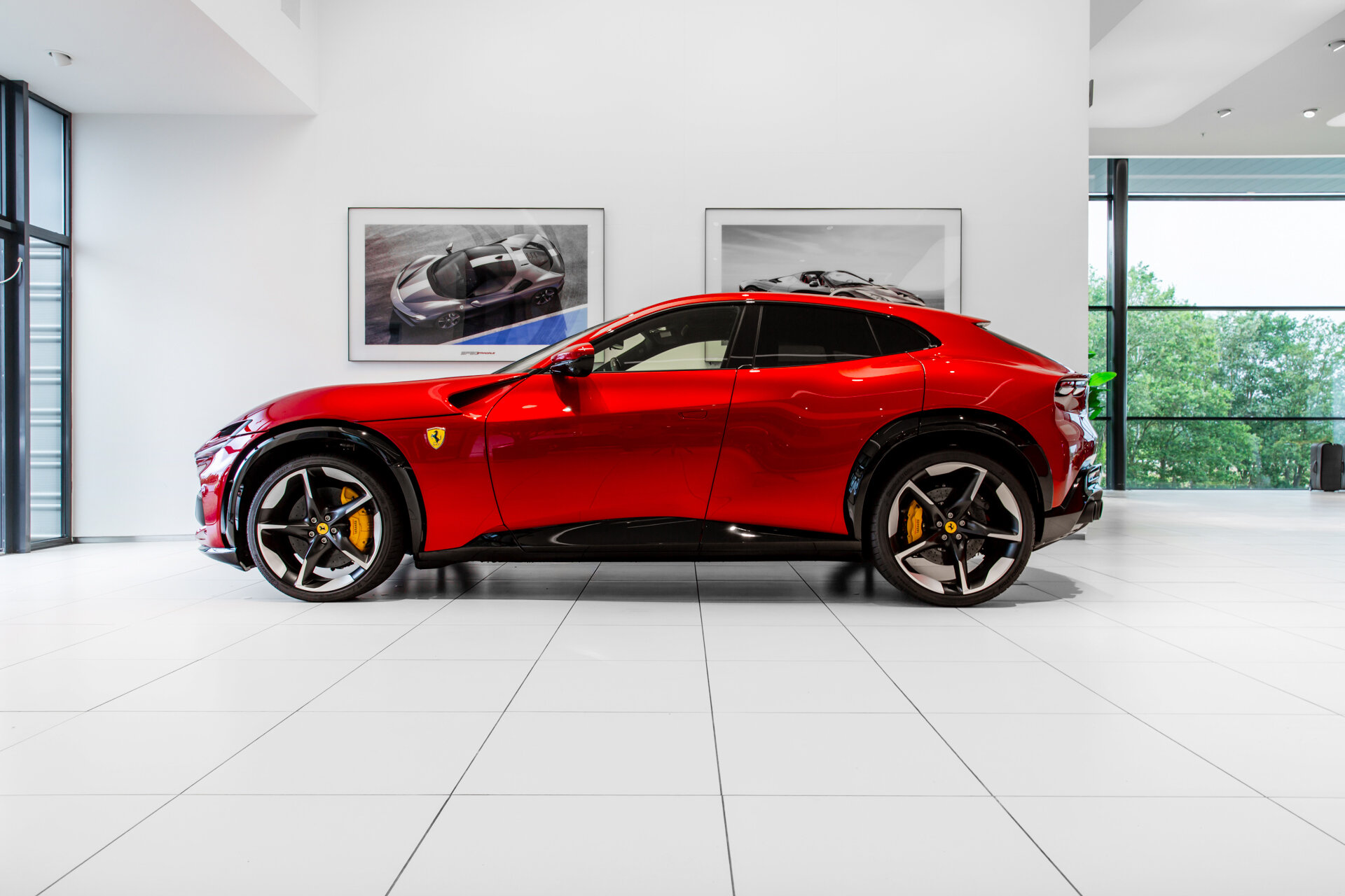 Ferrari Purosangue ~Ferrari Munsterhuis~ - Afbeelding 2