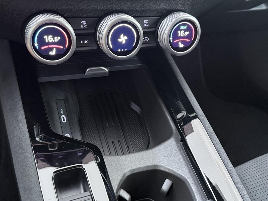 Škoda Superb Combi Sportline Business 1.5 TSI PHEV 150 kW / 204 PK