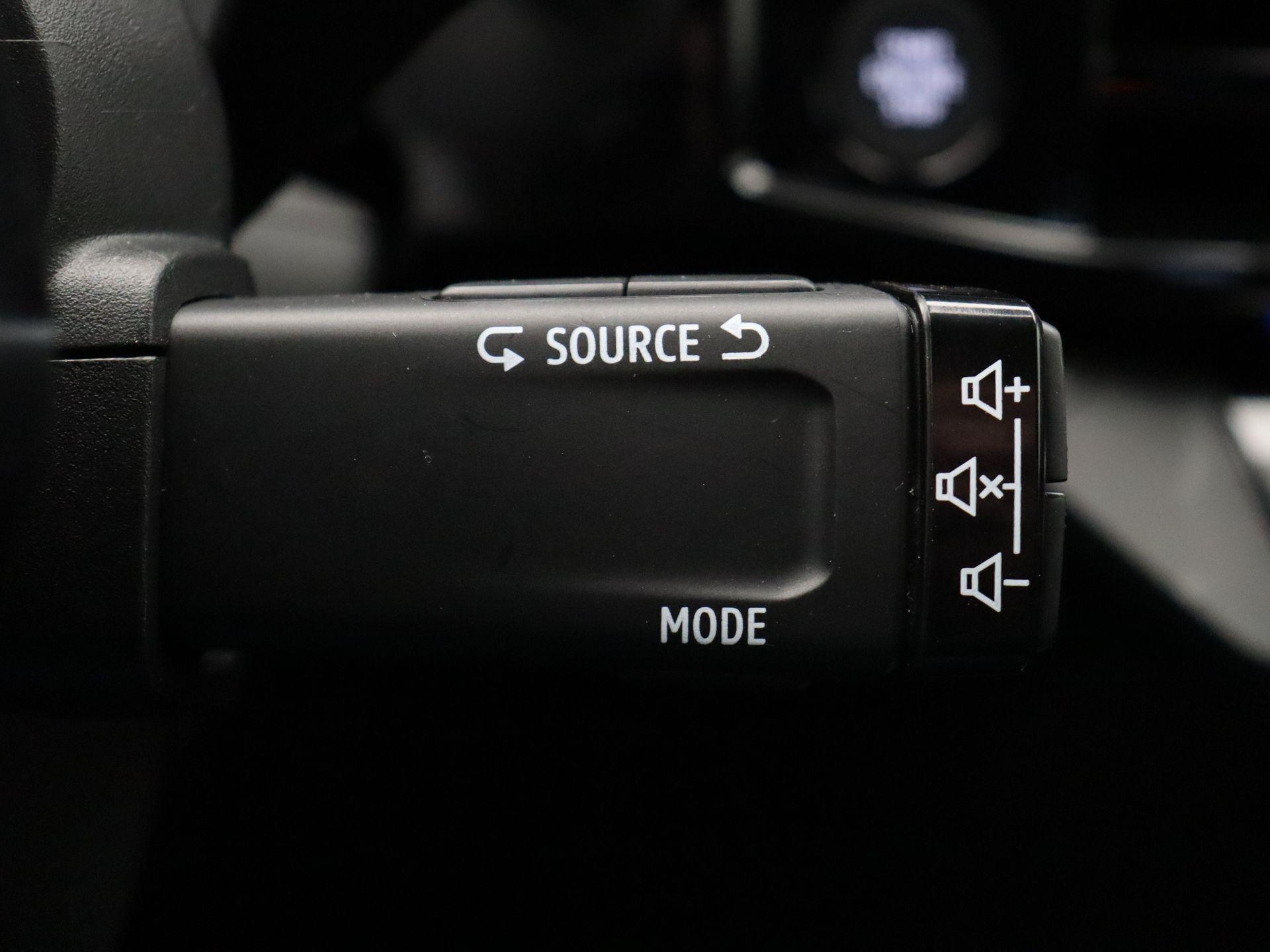 Renault Clio Hybrid 160pk techno - Afbeelding 9