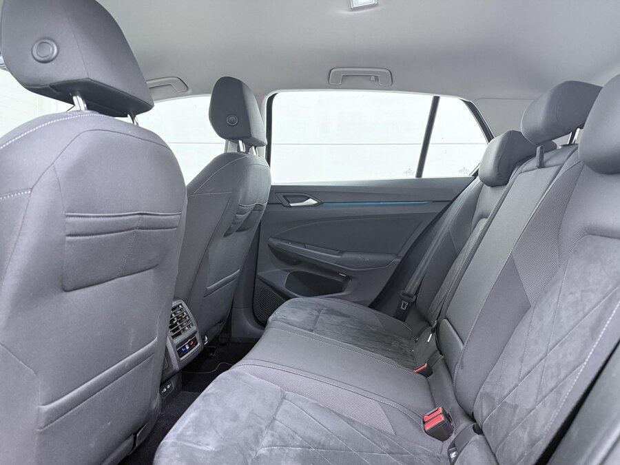 Volkswagen Golf 1.4 eHybrid Style