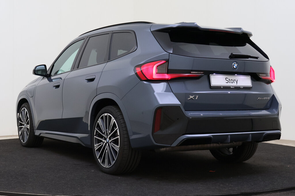 BMW X1 15