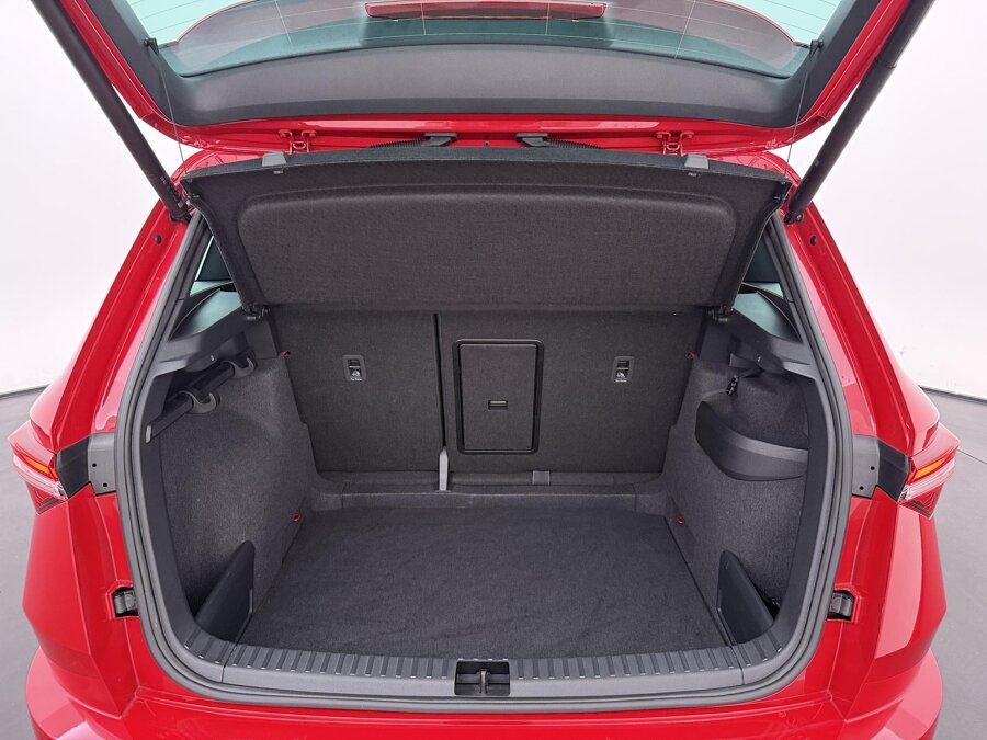 Škoda Karoq 1.5 TSI Sportline Business