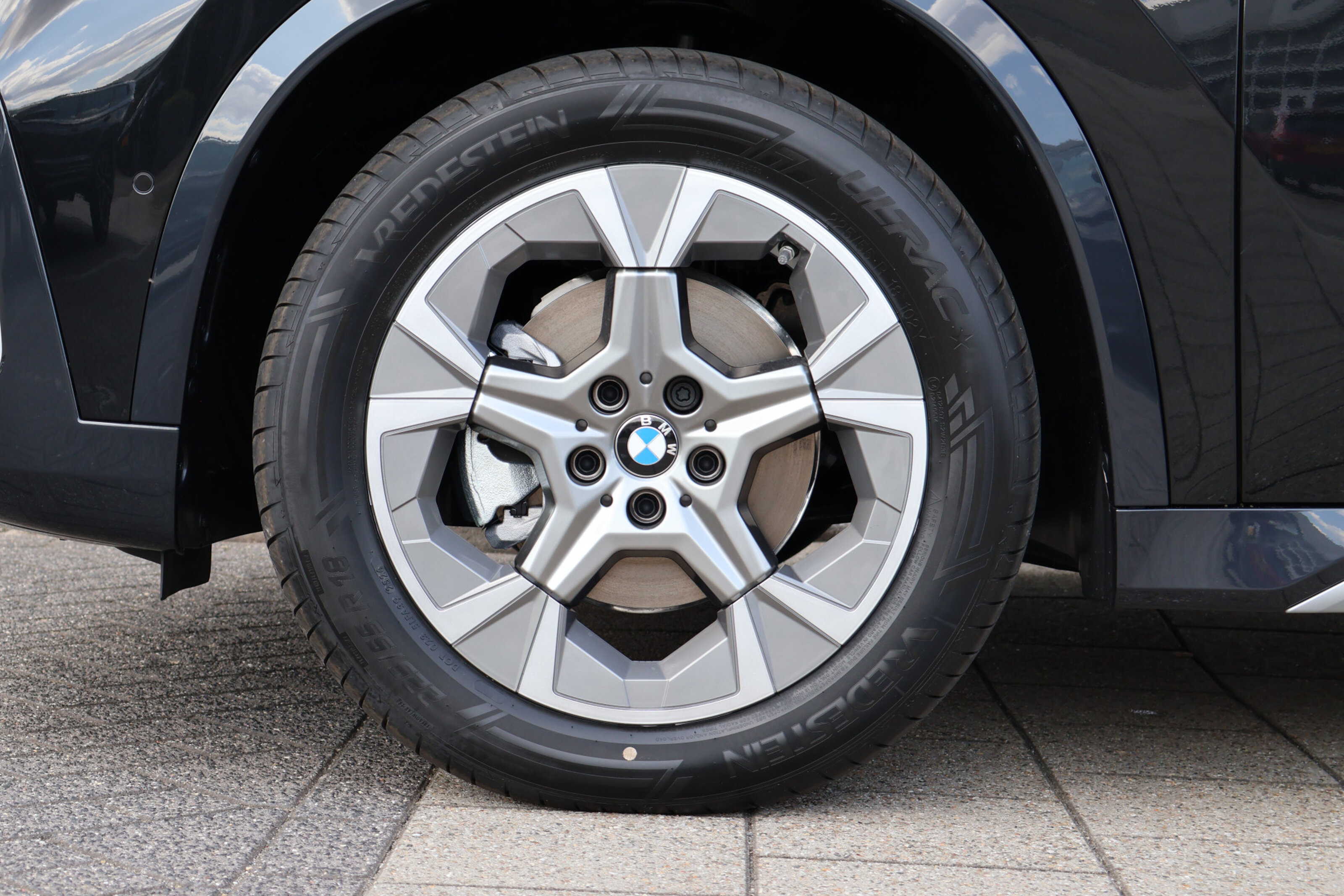 BMW iX1 eDrive20 xLine