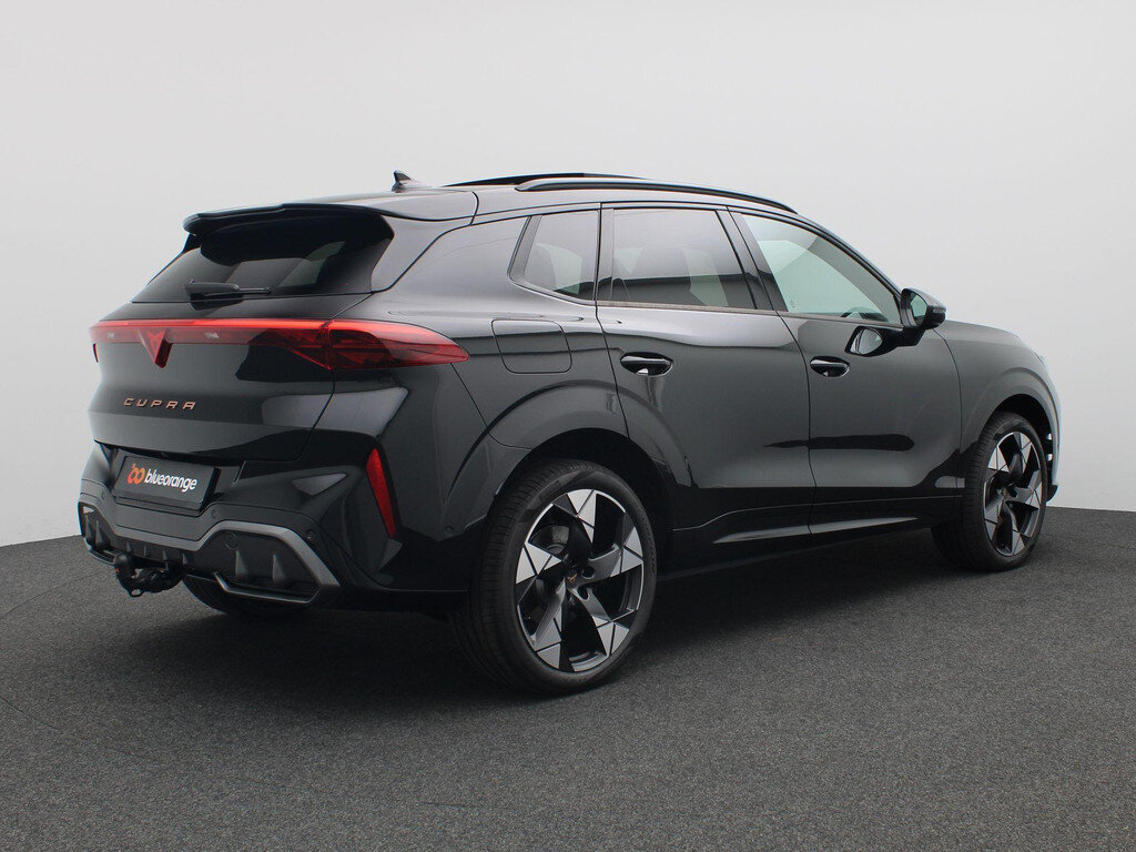 CUPRA Terramar 1.5 TSI e-Hybrid VZ Performance 272PK 272PK DSG Pano-schuif dak, Matrix LED koplampen, Trekhaak, Sennheiser audio, Adaptive Cruise met Travel Assist, Side Assist, Keyless, Stuur-stoelverwarming, Alarm - Bild 4