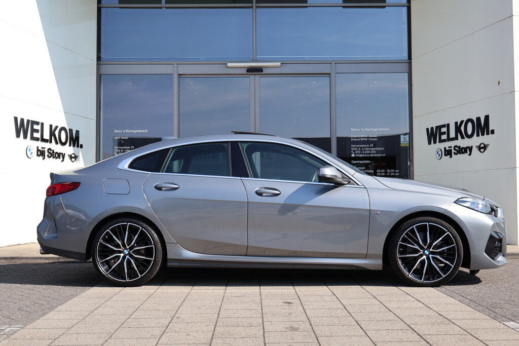 BMW 2 Serie 9