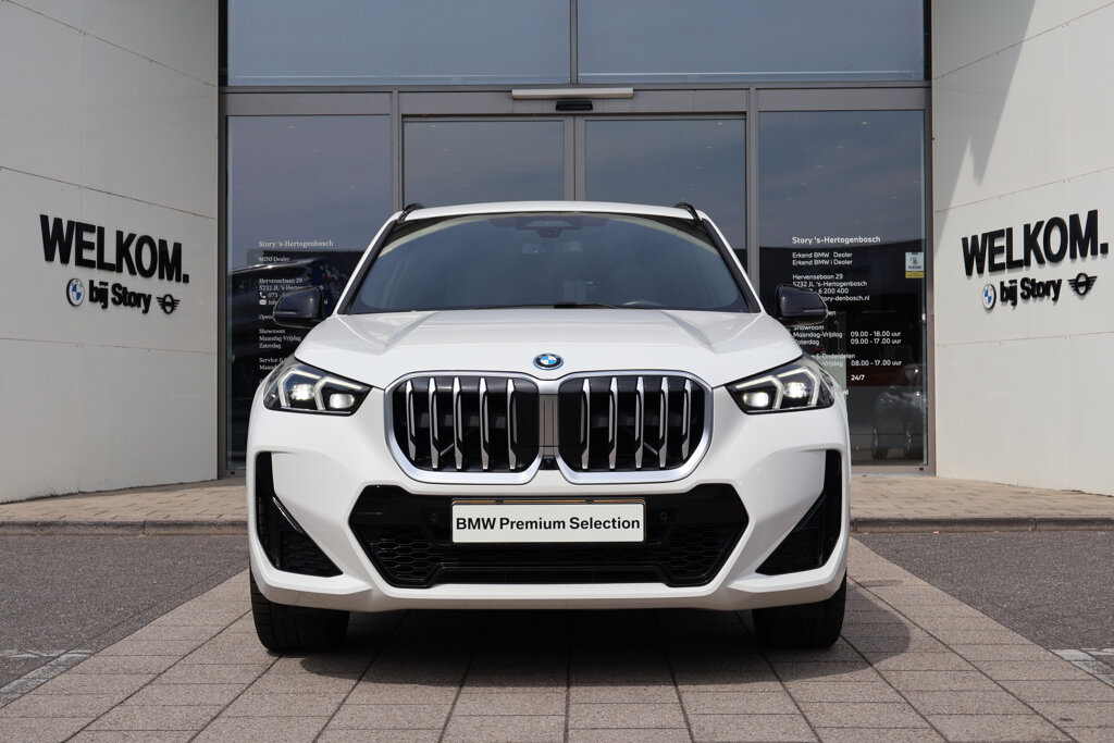 BMW X1 3