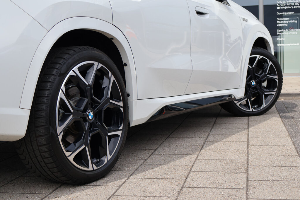 BMW X1 10