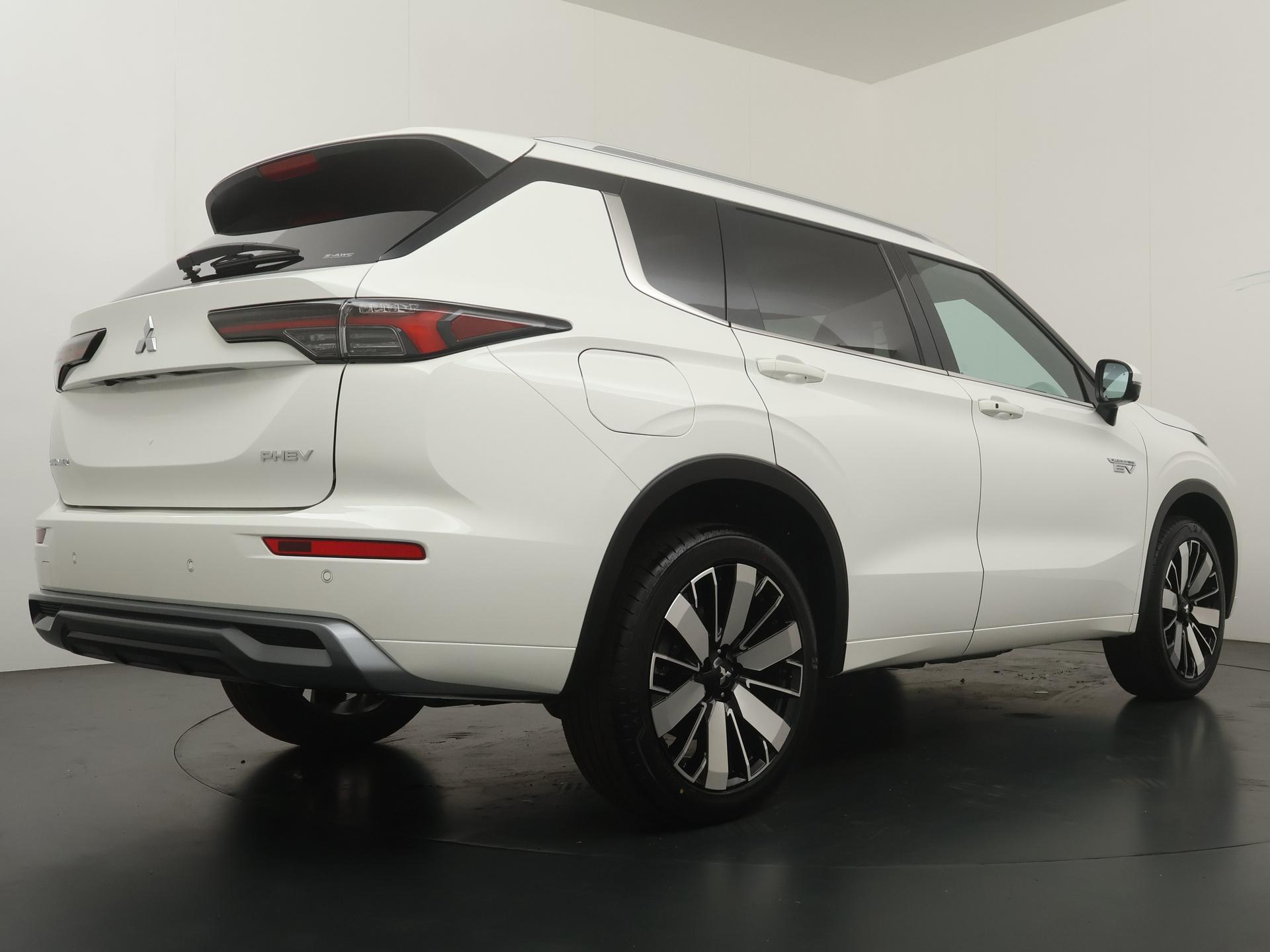 Mitsubishi Outlander 2.4 PHEV Instyle+ - Afbeelding 5
