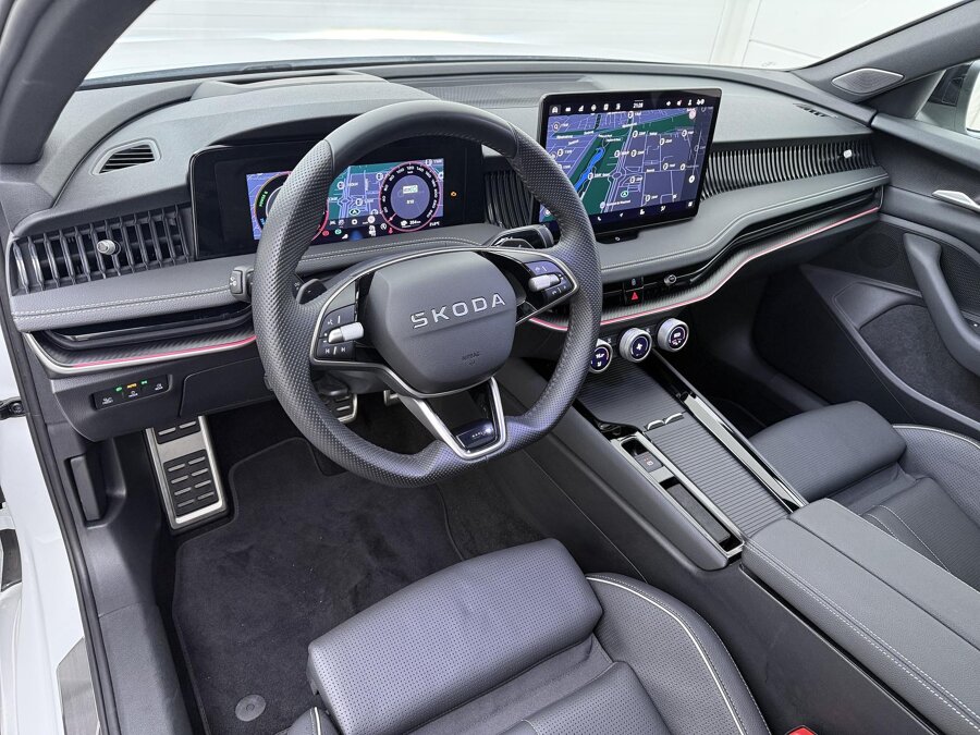 Škoda Superb Combi 1.5 TSI PHEV Sportline Business
