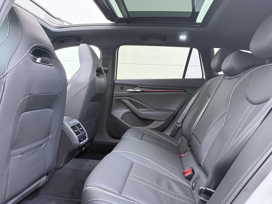 Škoda Superb Combi 1.5 TSI PHEV Sportline Business