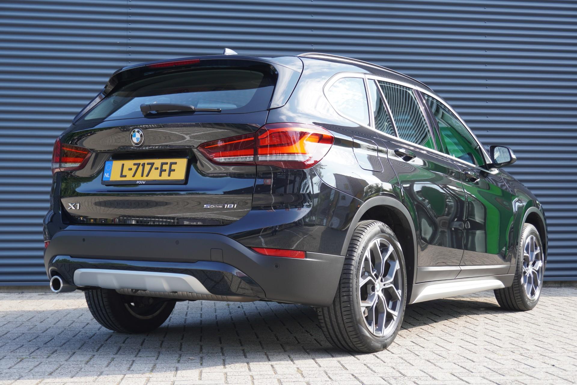 BMW X1 sDrive18i 140pk High Executive - Afbeelding 2