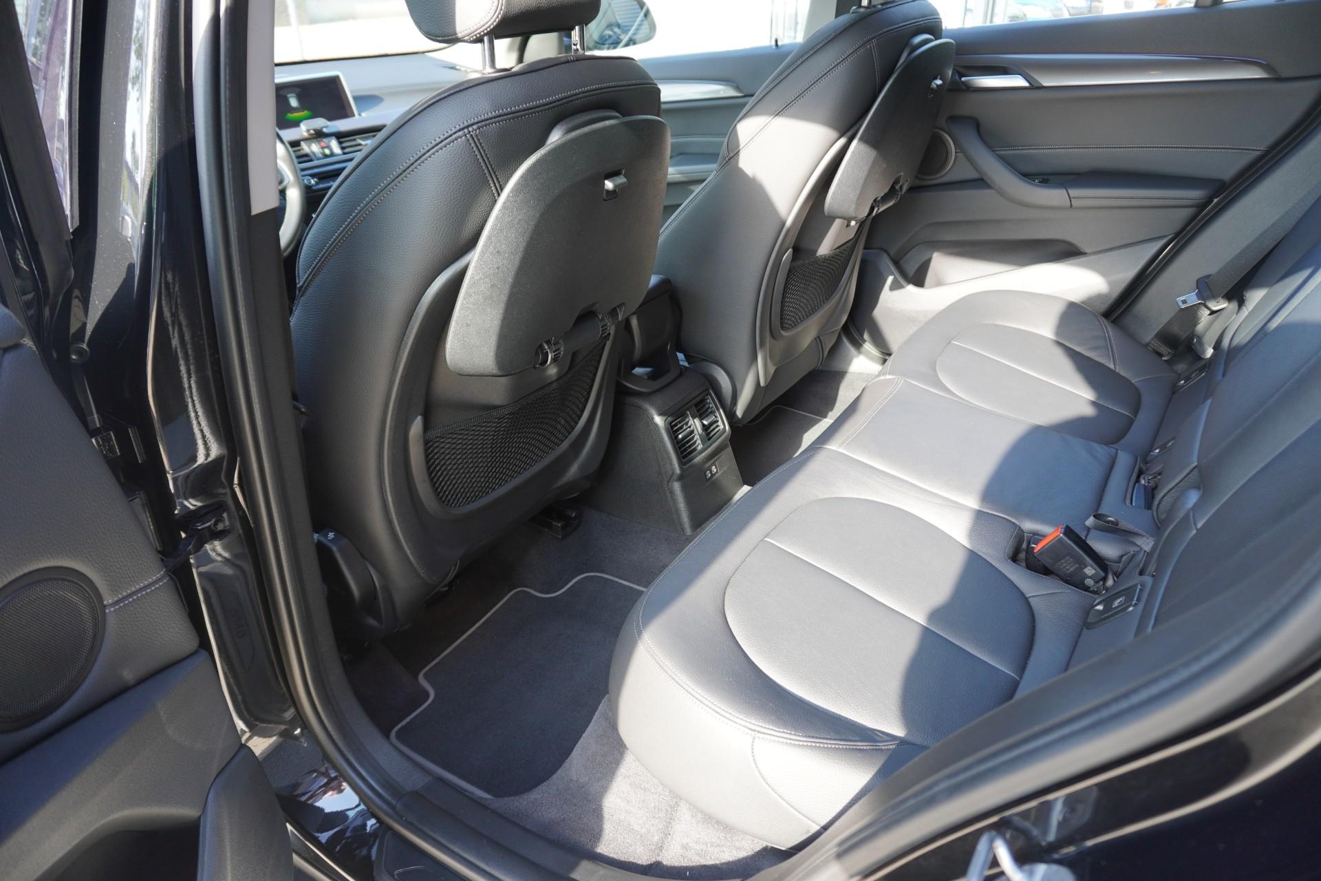 BMW X1 sDrive18i 140pk High Executive - Afbeelding 5