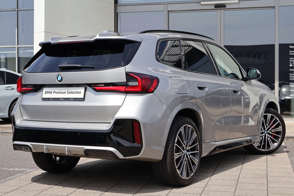 BMW X1 11