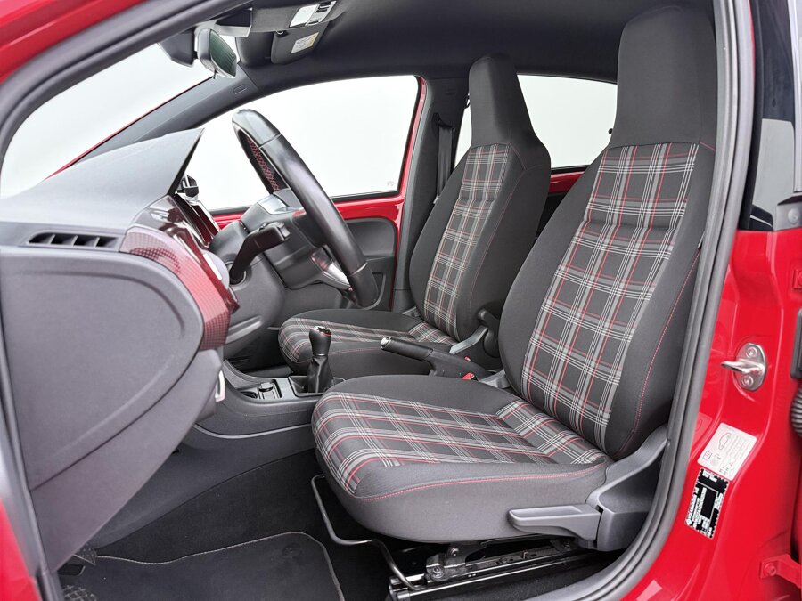 Volkswagen Up! 1.0 TSI GTI