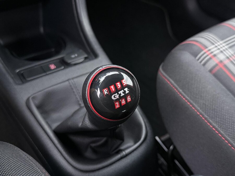 Volkswagen Up! 1.0 TSI GTI