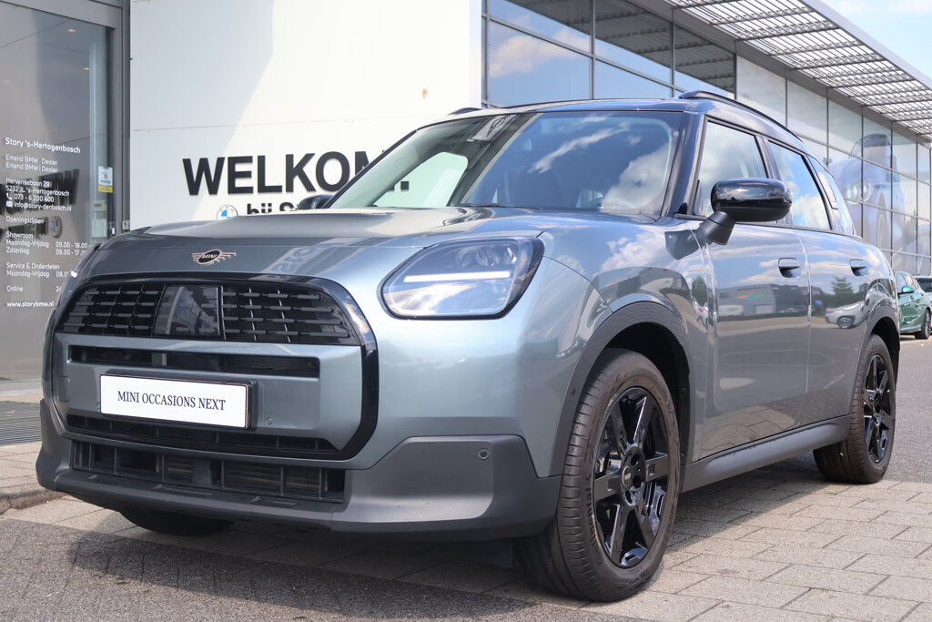 MINI Countryman 5