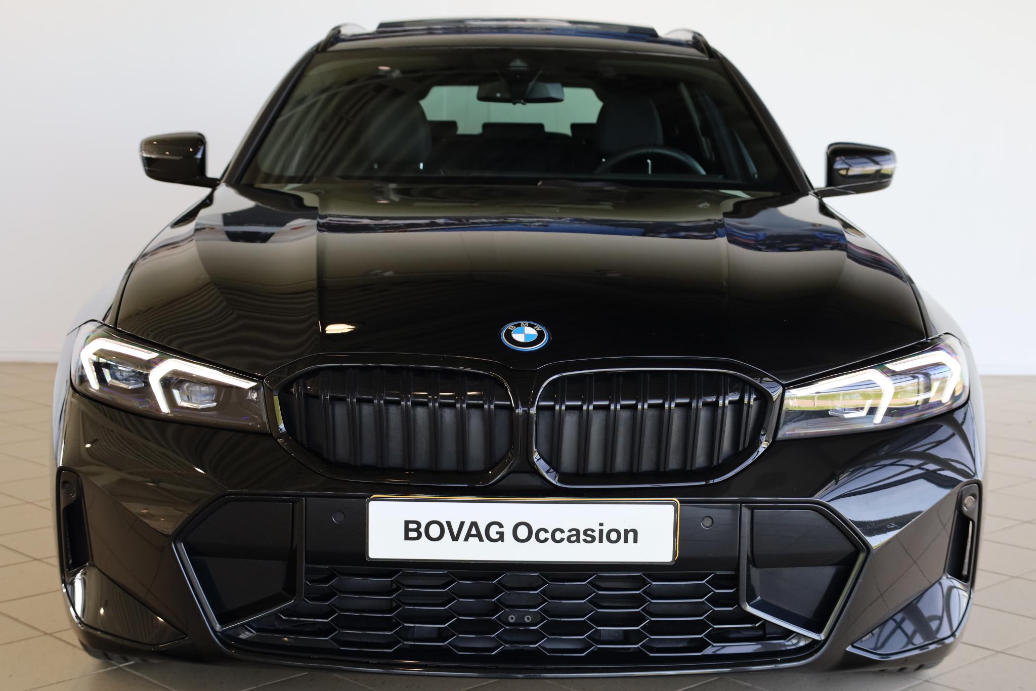 BMW 3 Serie Touring 330e xDrive - Afbeelding 4