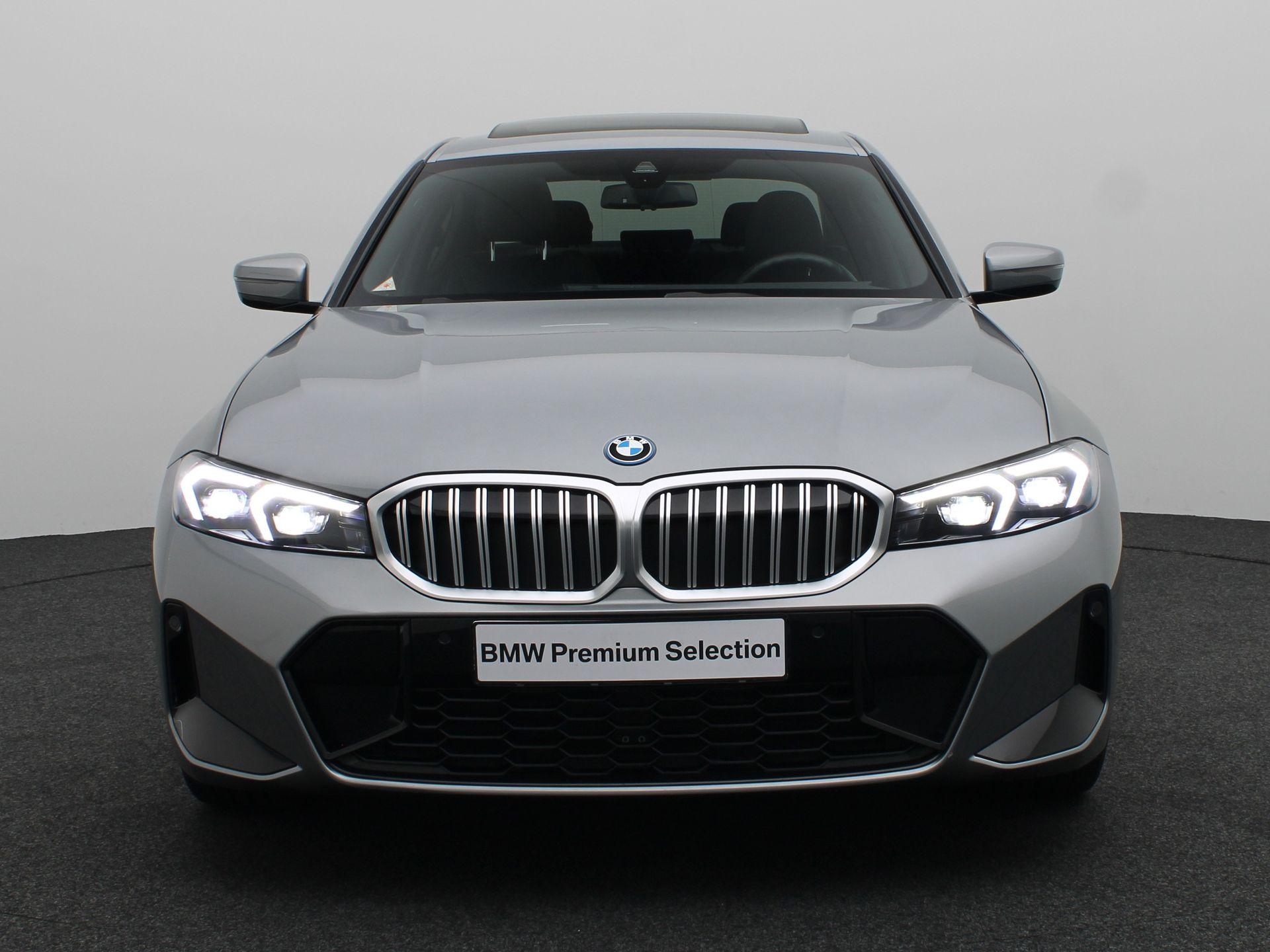 BMW 3 Serie Sedan 320e - Afbeelding 3