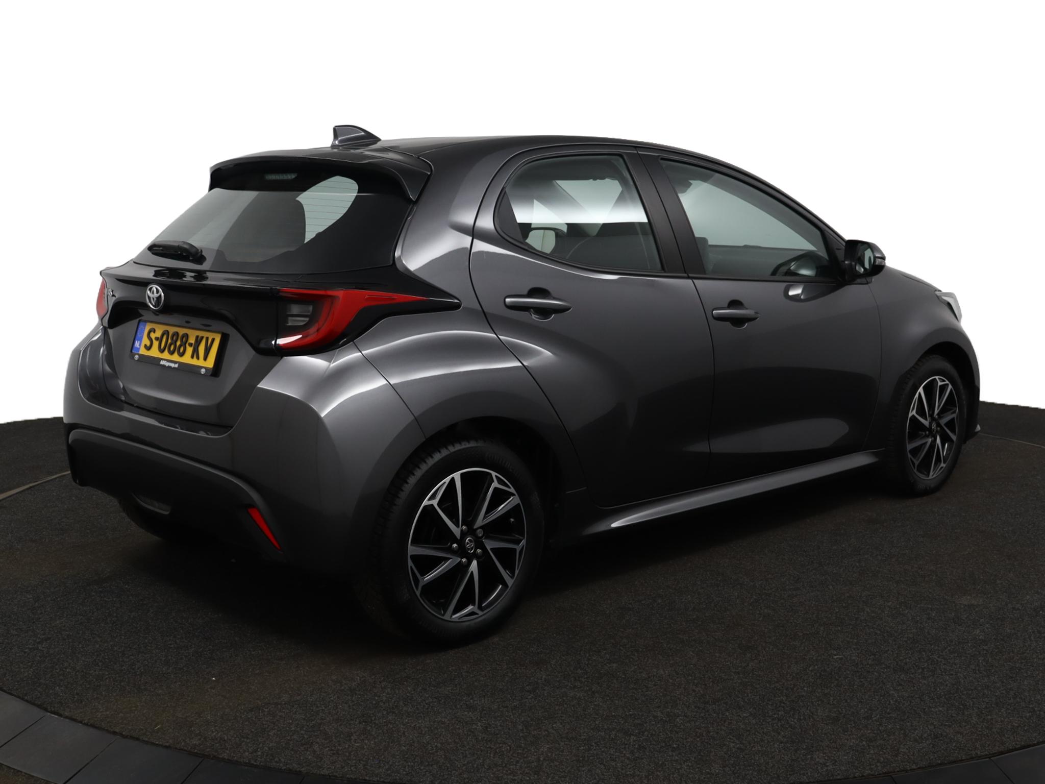 Toyota Yaris 1.5 VVT-i Dynamic - Afbeelding 2