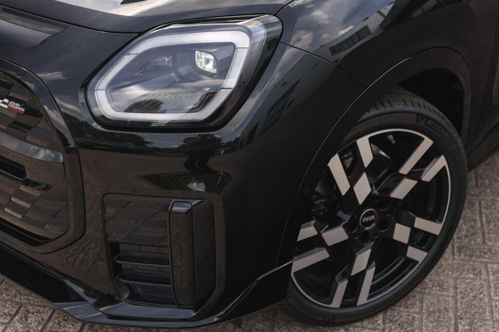 MINI Countryman 27