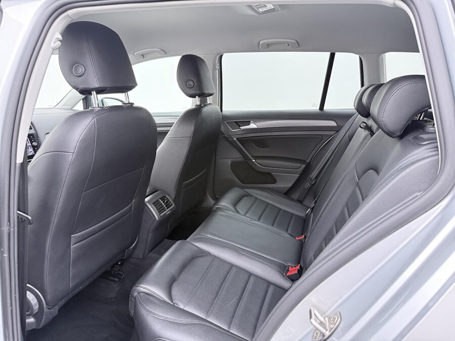 Volkswagen Golf Variant 1.0 TSI Comfortline Business