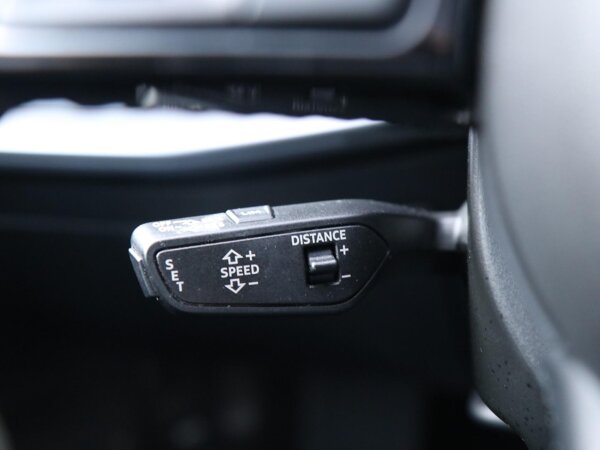 cruise control adaptief met Stop&Go cruise control adaptief met Stop&Go
