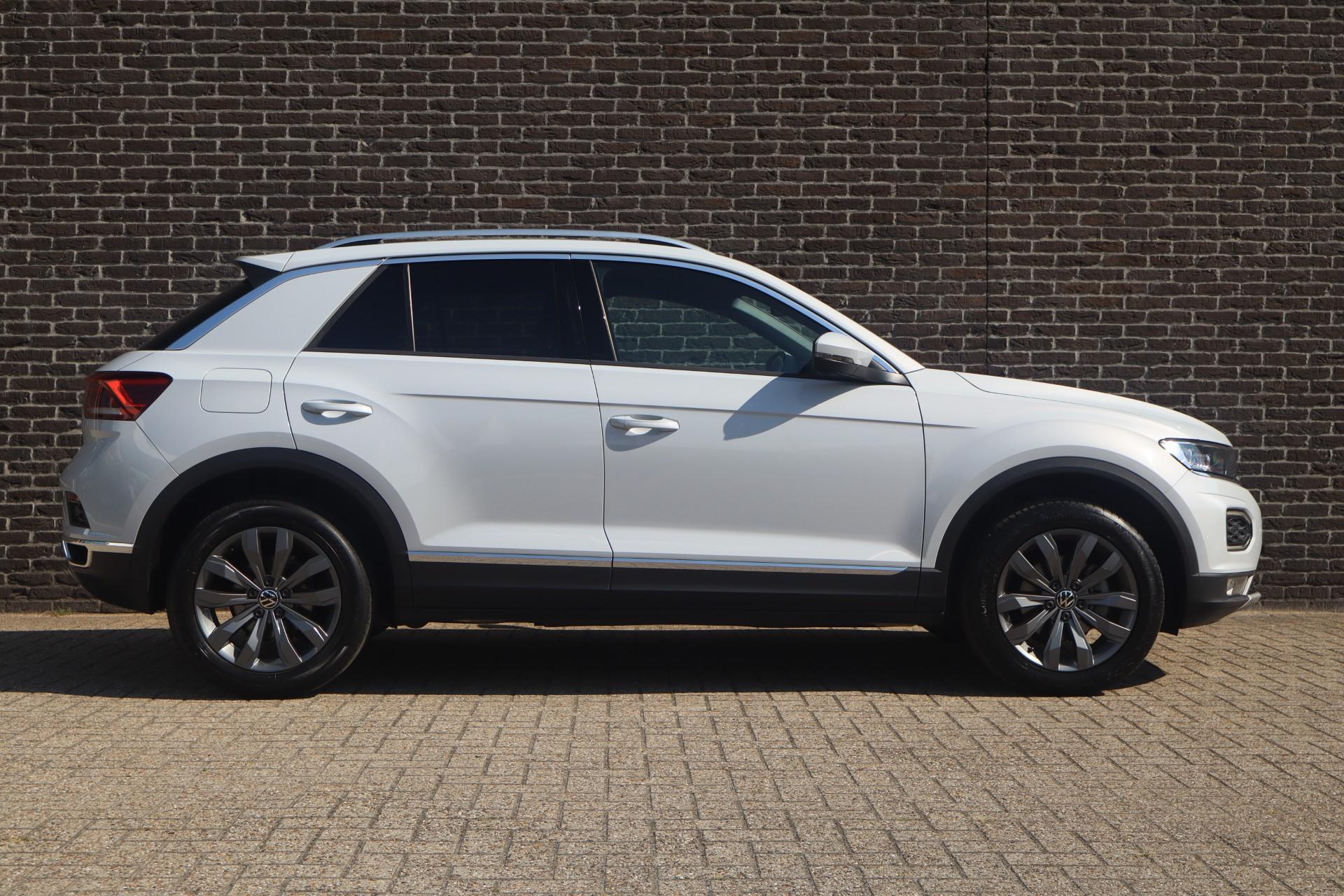 Volkswagen T-Roc 1.5 TSI 150pk DSG Sport - Afbeelding 3