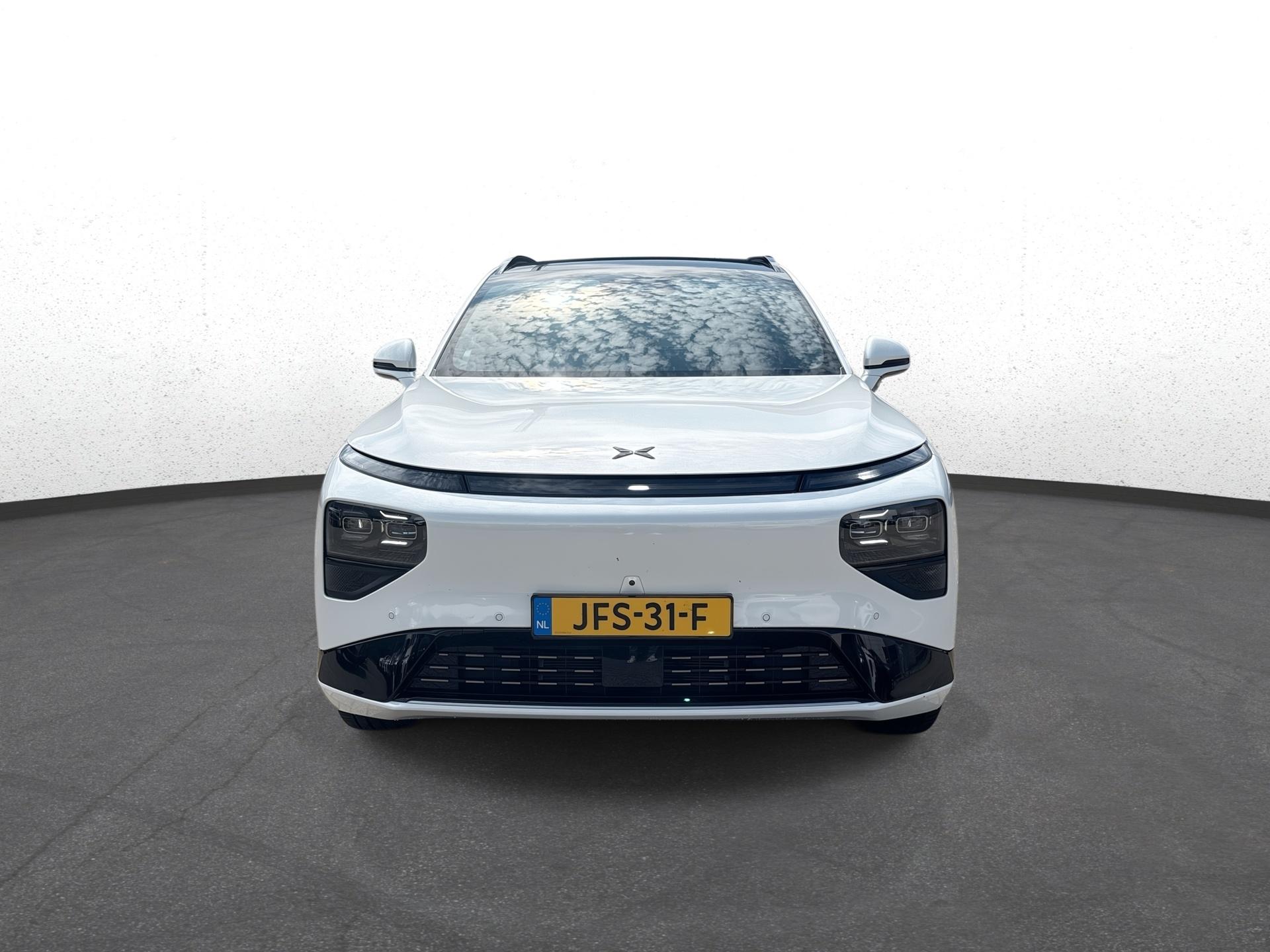 XPENG G9 AWD Performance 94.6 kWh - Afbeelding 2