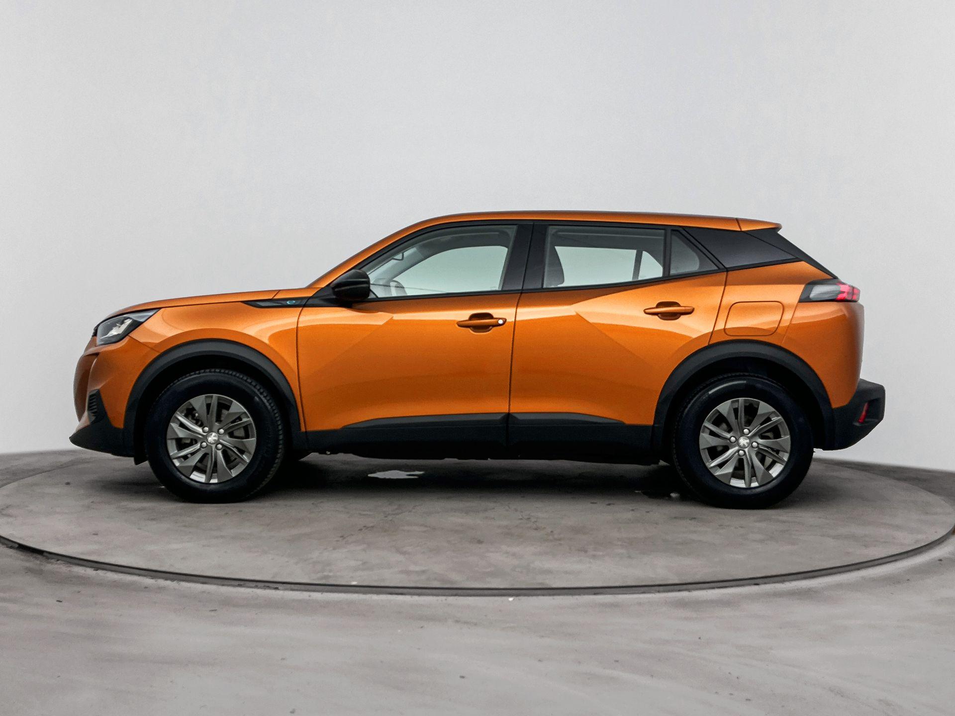 Peugeot e-2008 EV ACTIVE PACK 50 kWh - Afbeelding 3