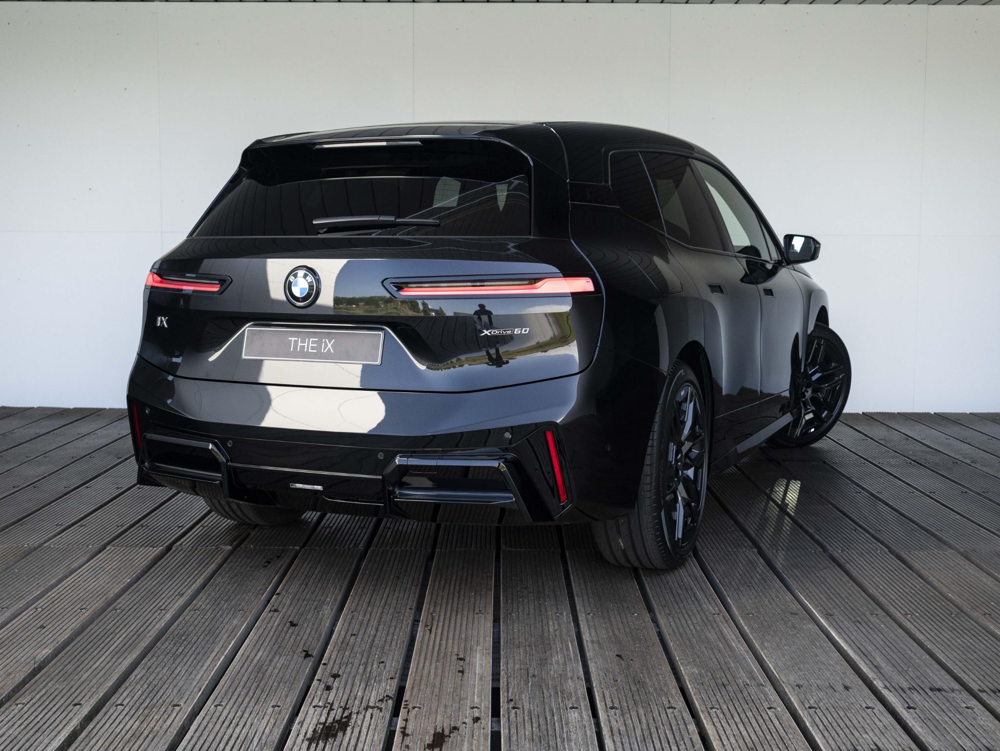 BMW iX xDrive60 - Afbeelding 2