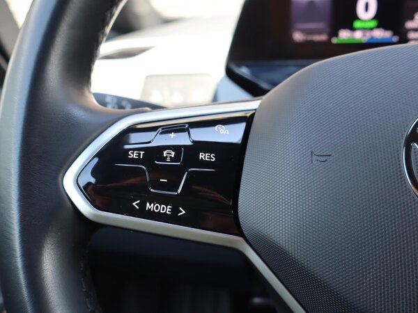 cruise control adaptief met Stop&Go cruise control adaptief met Stop&Go