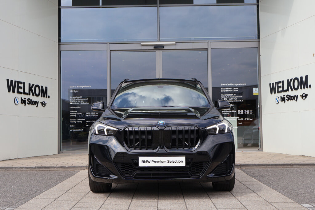 BMW X1 3