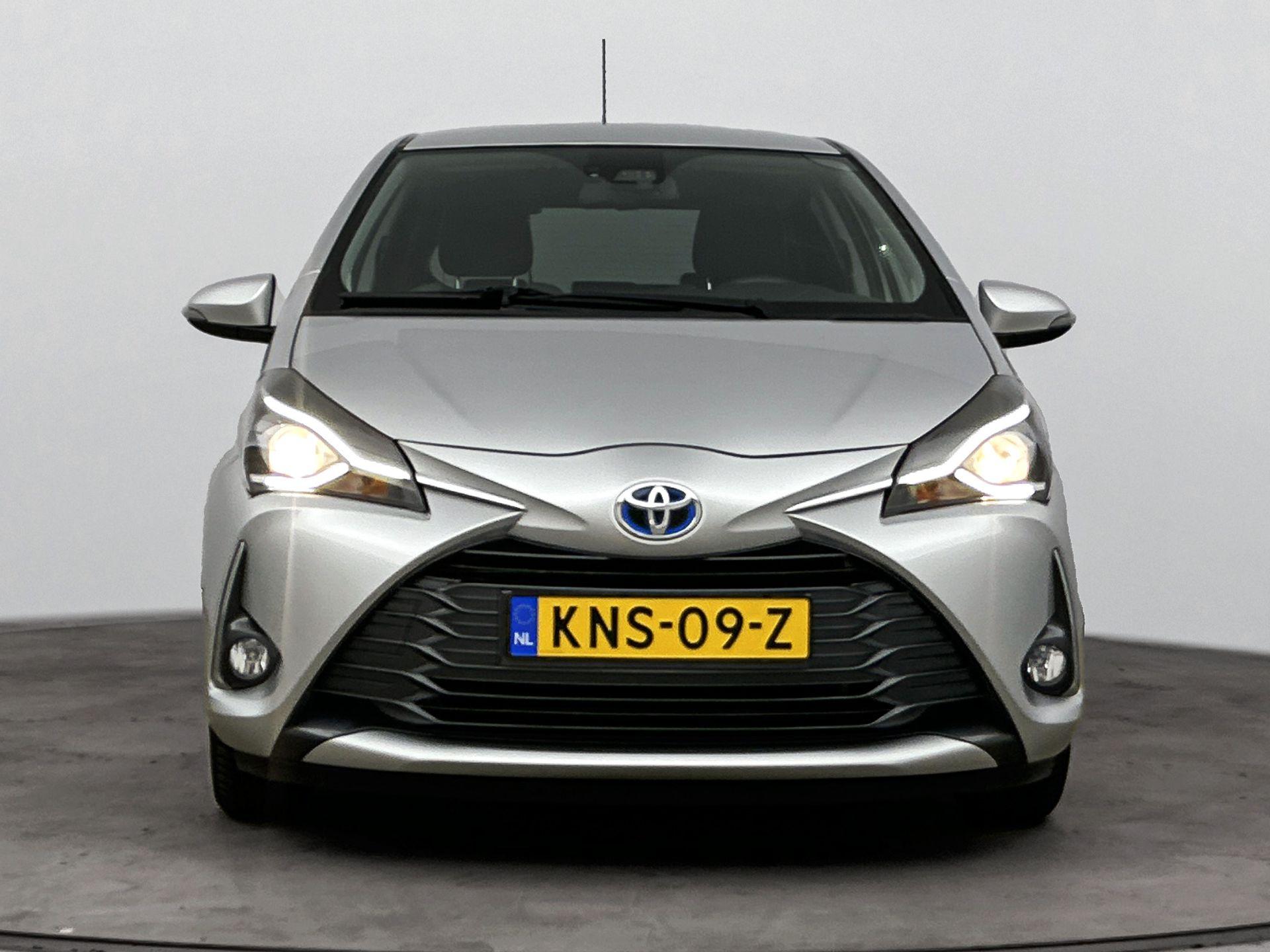 Toyota Yaris 1.5 HYBRID Y20 LIMITED - Afbeelding 4