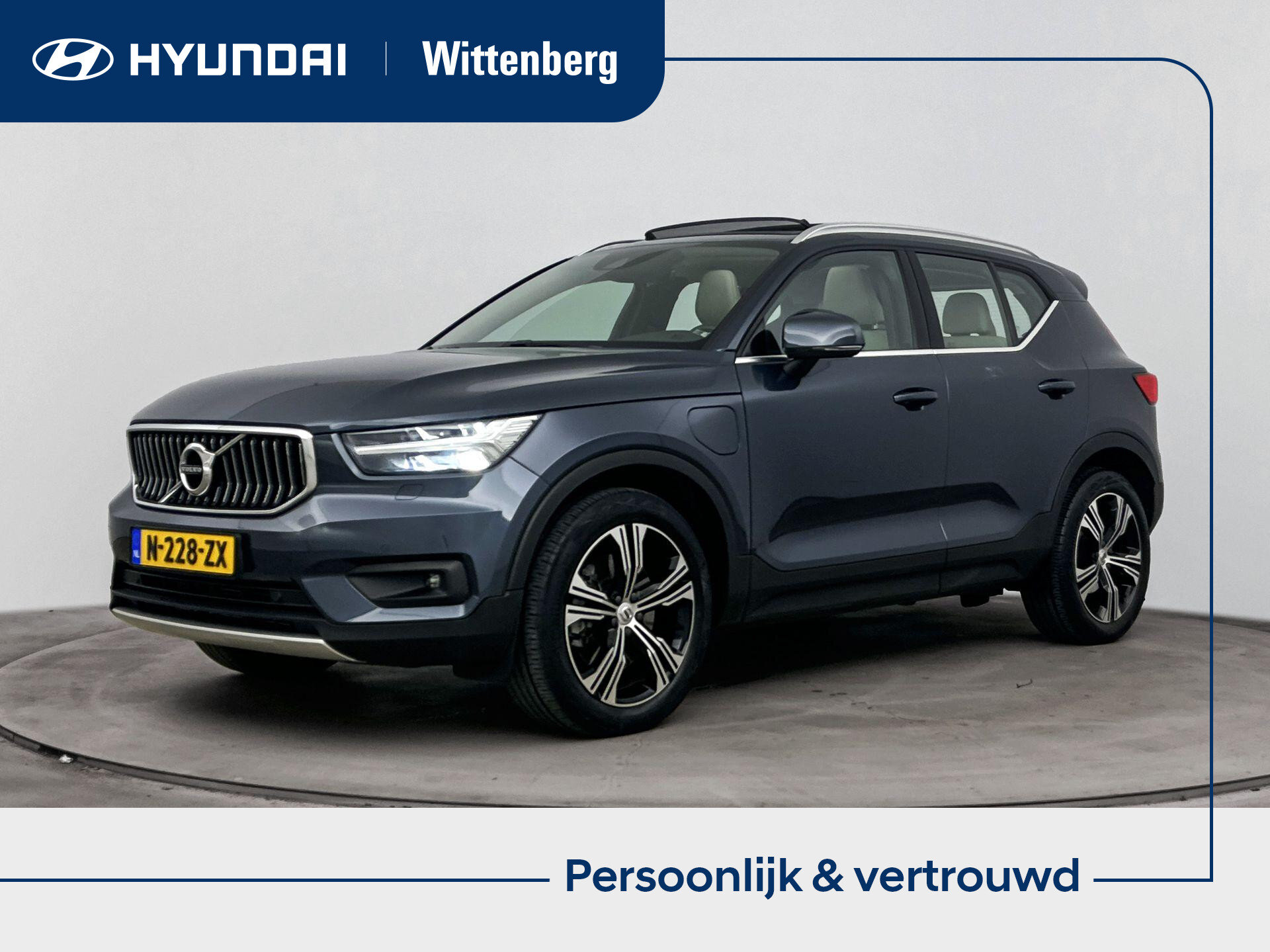 Volvo XC40 1.5 T5 RECHARGE R-DESIGN