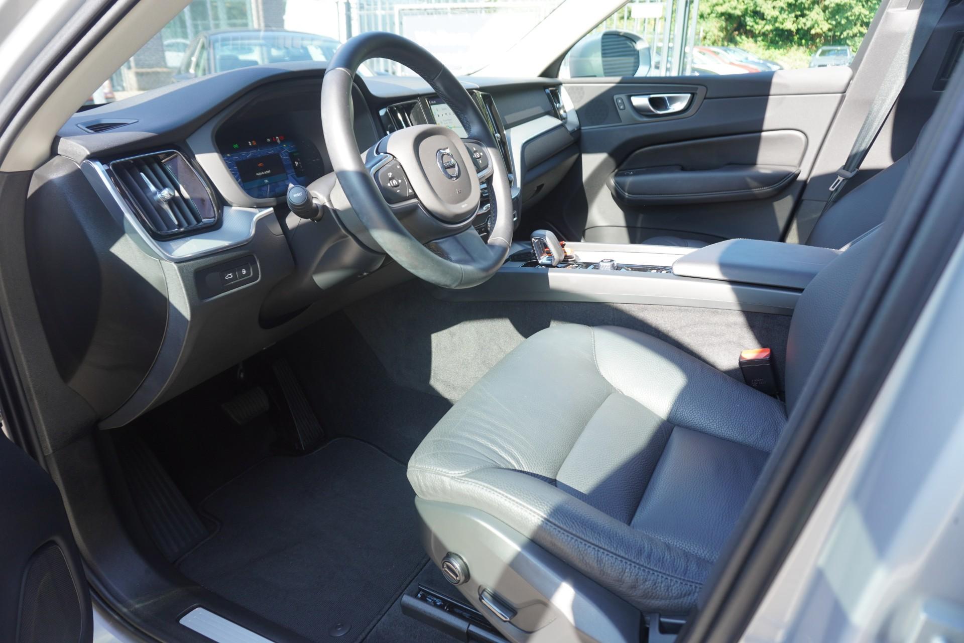 Volvo XC60 2.0 T6 Plug-in hybrid AWD Essential Edition Bright - Afbeelding 5