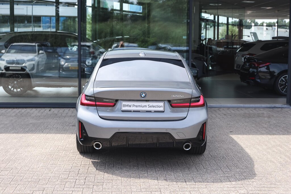 BMW 3 Serie 6