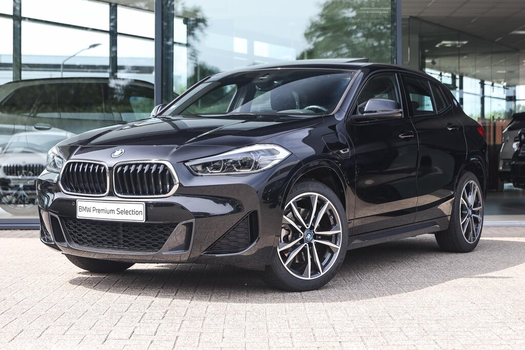 BMW X2 1