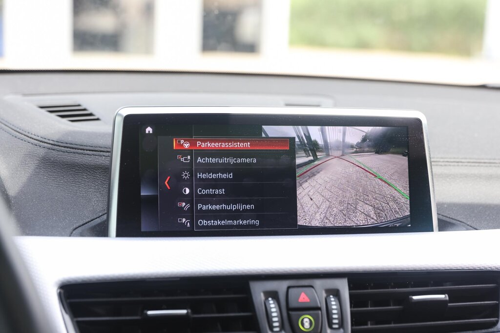 BMW X2 21