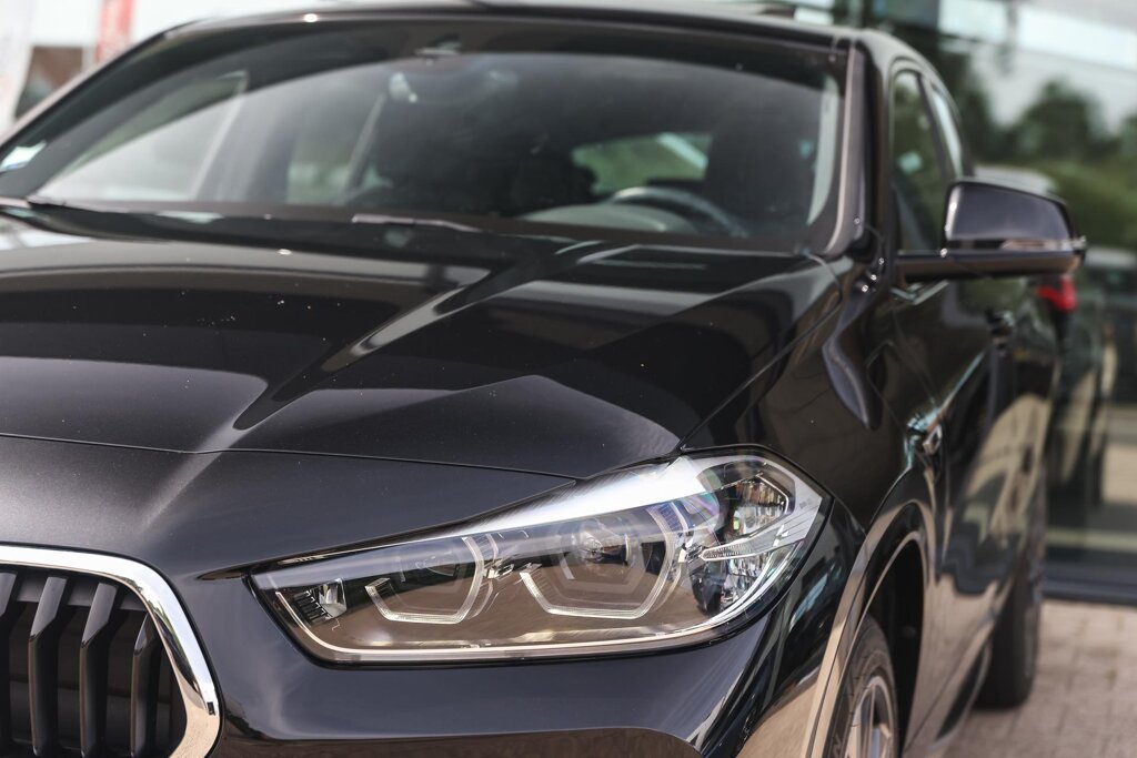 BMW X2 28