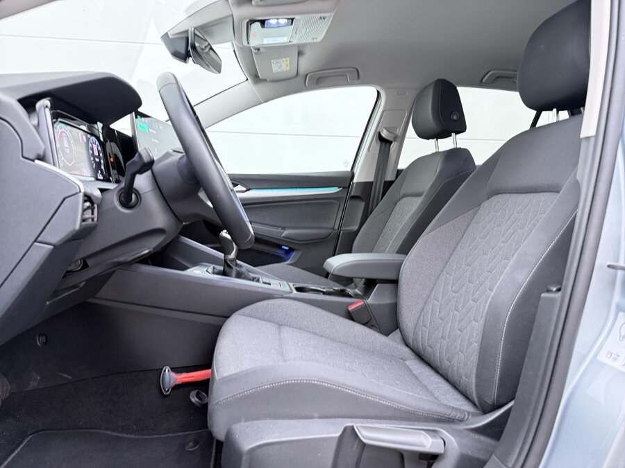 Volkswagen Golf 1.5 TSI Oranje Edition