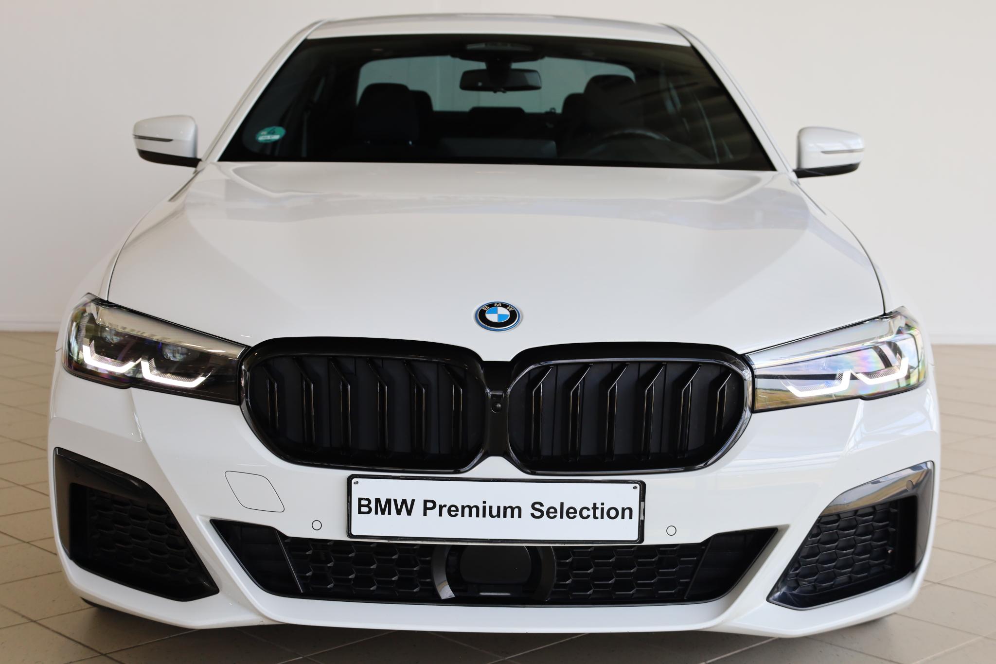 BMW 5 Serie Sedan 545e xDrive - Afbeelding 5