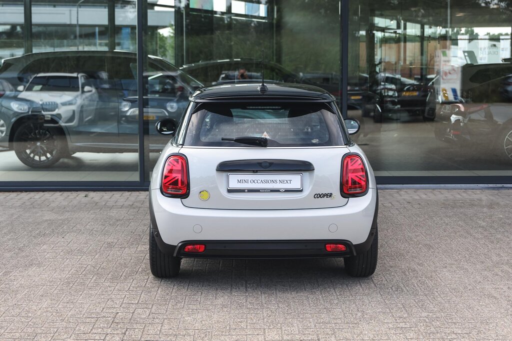 MINI Electric 6