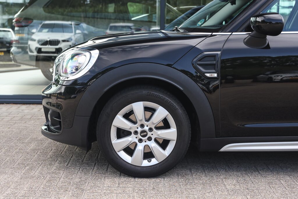 MINI Countryman 4