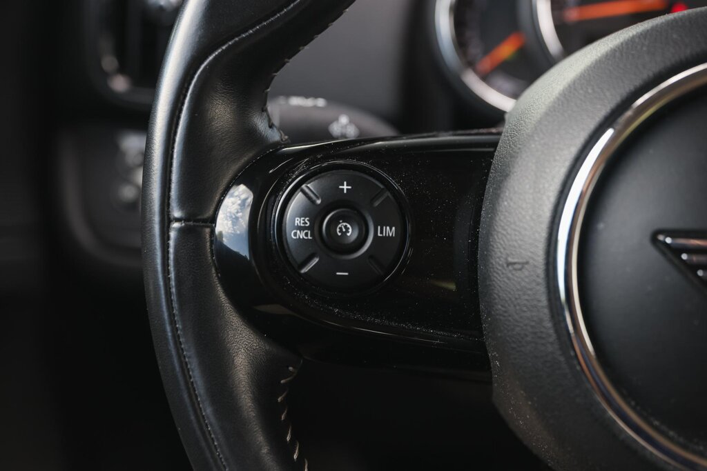 MINI Countryman 13
