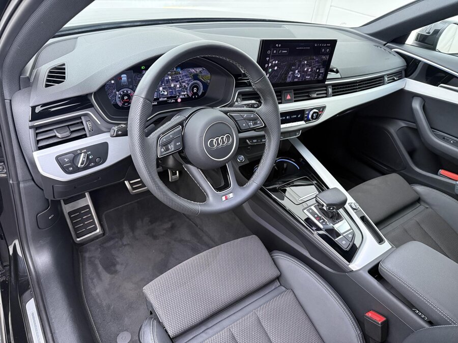 Audi A4 Avant 35 TFSI S-line