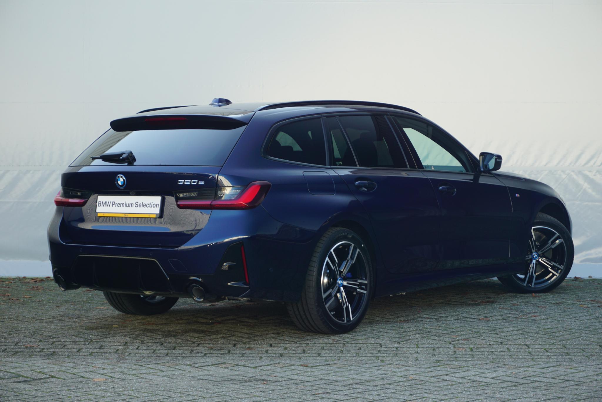 BMW 3 Serie Touring 320e - Afbeelding 2