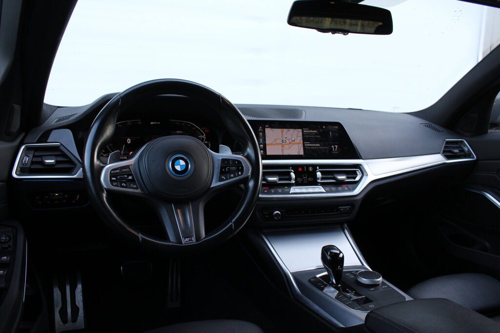 BMW 3 Serie 32