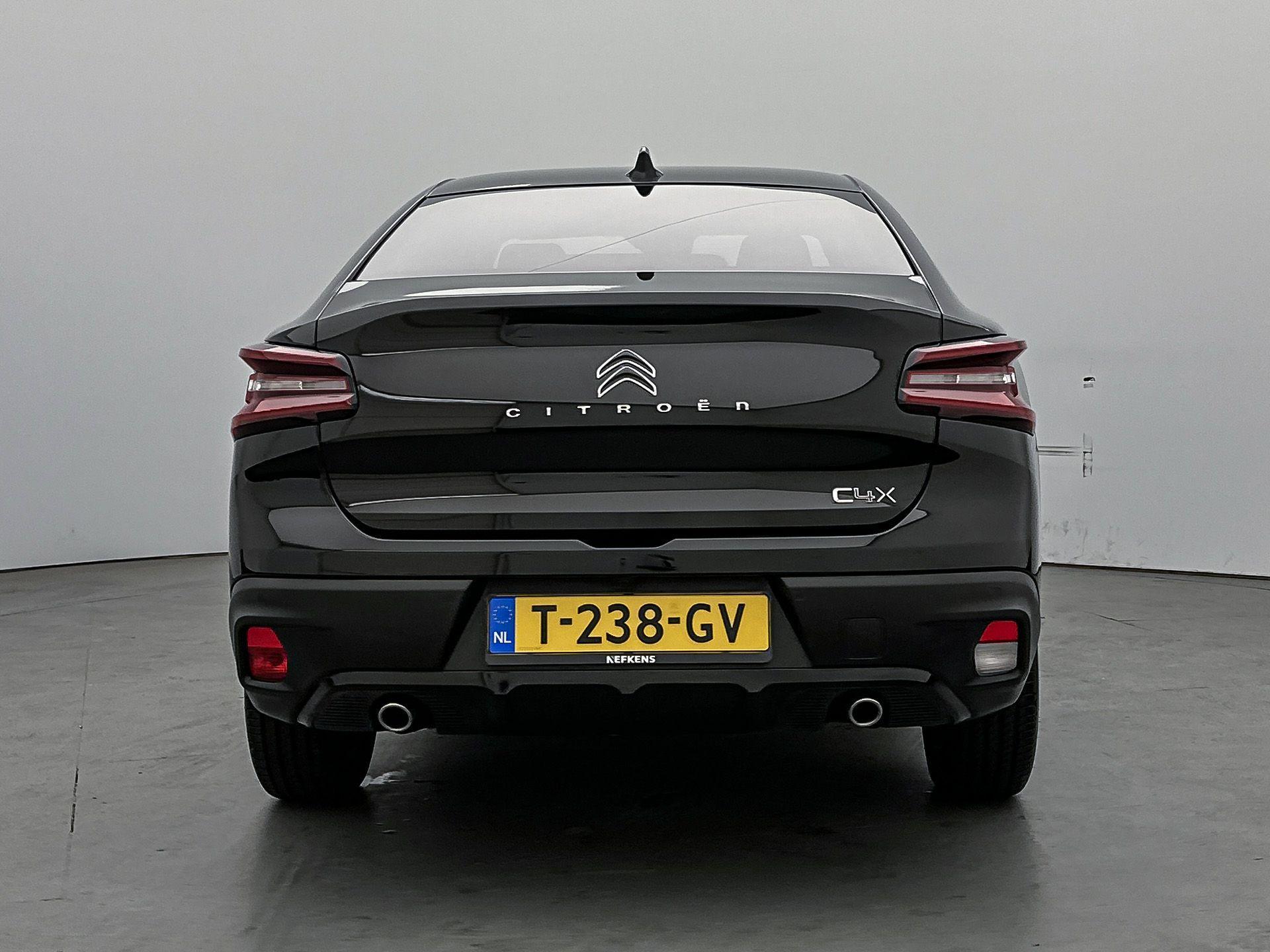 Citroën C4 X