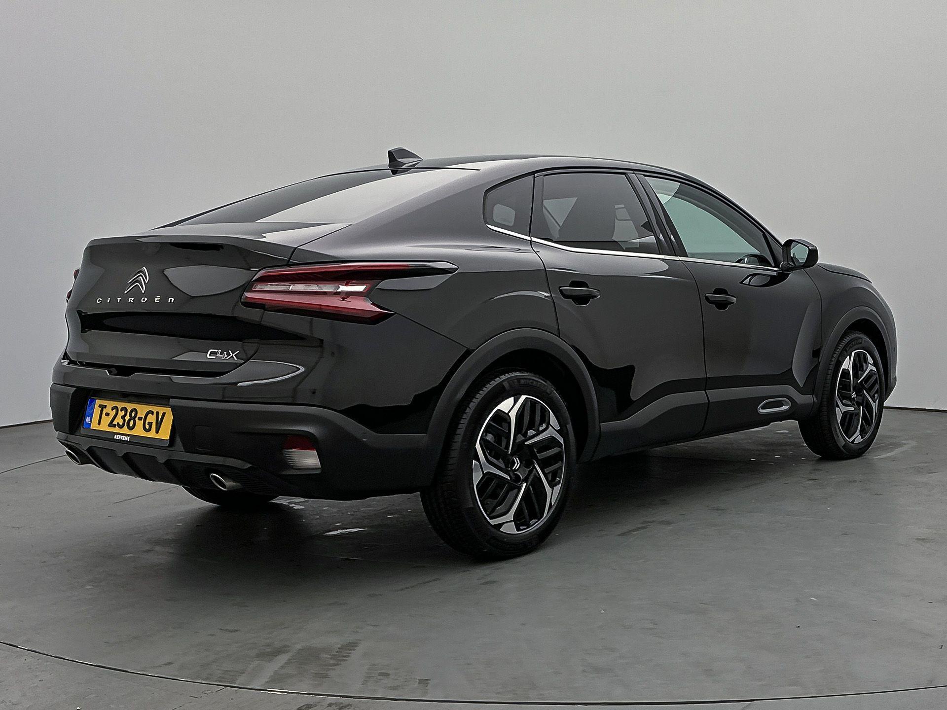Citroën C4 X