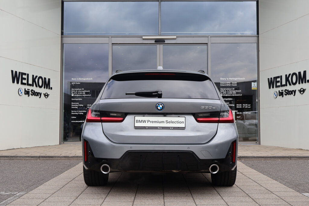 BMW 3 Serie 10